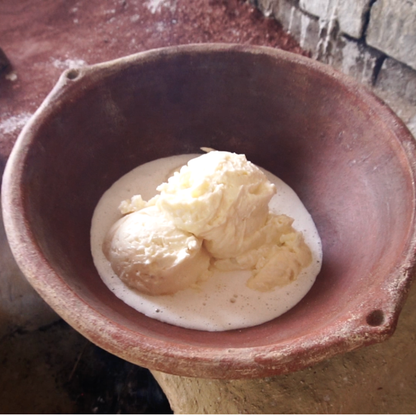 A2 Gir Cow Ghee | Bilona Churned | From Grass-Fed Desi Gir Cows | Made in VILLAGE (From Free Roaming Cows), Not Gaushala